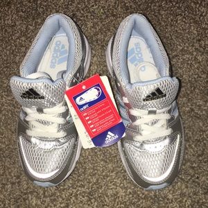 Adidas girls tennis shoes